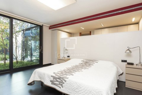 Villa de 5 dormitorios en venta en Sitges, Barcelona, Cataluña, Spain № 8499 - foto 14