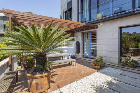 Villa de 5 dormitorios en alquiler en Barcelona, Cataluña, Spain № 8503 - foto 6