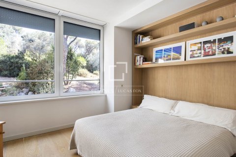 Villa de 5 dormitorios en alquiler en Barcelona, Cataluña, Spain № 8503 - foto 26