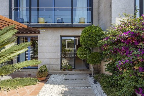 Villa de 5 dormitorios en alquiler en Barcelona, Cataluña, Spain № 8503 - foto 4