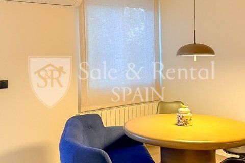 Сasa de 5 dormitorios en venta en Lloret de Mar, Gerona, Cataluña, Spain № 8920 - foto 13