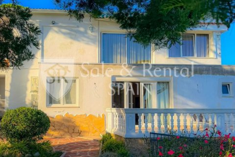 Сasa de 5 dormitorios en venta en Lloret de Mar, Gerona, Cataluña, Spain № 8920 - foto 30