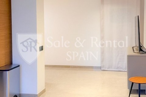 Сasa de 5 dormitorios en venta en Lloret de Mar, Gerona, Cataluña, Spain № 8920 - foto 27