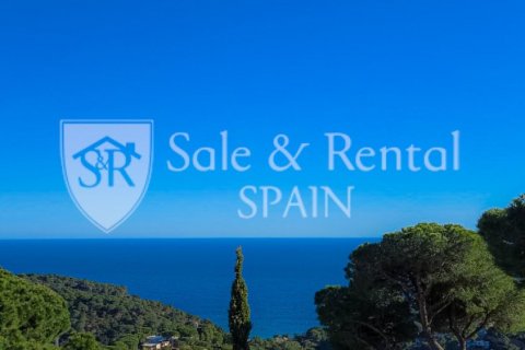 Сasa de 5 dormitorios en venta en Lloret de Mar, Gerona, Cataluña, Spain № 8920 - foto 17
