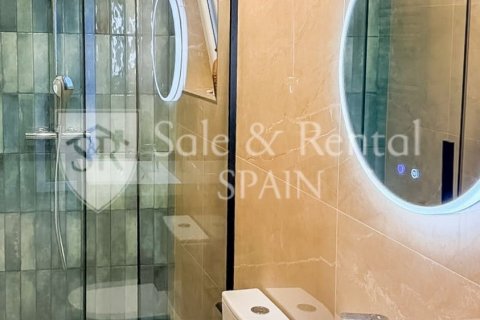 Сasa de 5 dormitorios en venta en Lloret de Mar, Gerona, Cataluña, Spain № 8920 - foto 3