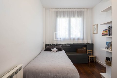Apartamento de 3 dormitorios en venta en Sant Cugat del Vallès, Barcelona, Cataluña, Spain № 6825 - foto 26