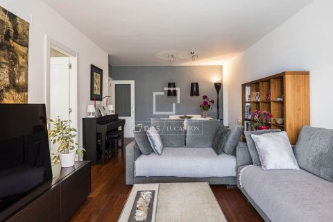 Apartamento de 3 dormitorios en venta en Sant Cugat del Vallès, Barcelona, Cataluña, Spain № 6825 - foto 3