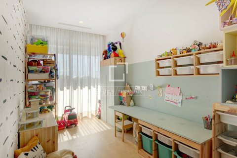 Apartamento de 4 dormitorios en venta en Sant Just Desvern, Barcelona, Cataluña, Spain № 6830 - foto 28