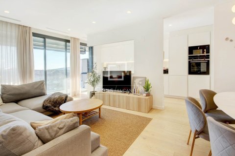 Apartamento de 4 dormitorios en venta en Sant Just Desvern, Barcelona, Cataluña, Spain № 6830 - foto 5