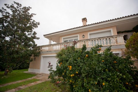 Сasa de 7 dormitorios en venta en Cataluña, Spain № 7038 - foto 21