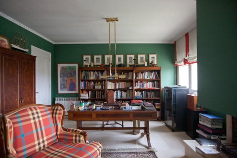 Сasa de 7 dormitorios en venta en Cataluña, Spain № 7038 - foto 8