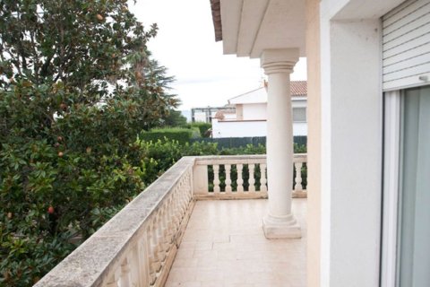 Сasa de 7 dormitorios en venta en Cataluña, Spain № 7038 - foto 14
