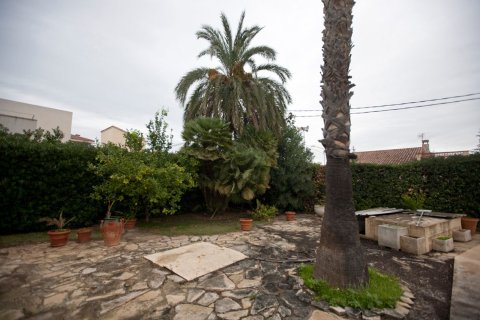 Сasa de 7 dormitorios en venta en Cataluña, Spain № 7038 - foto 18