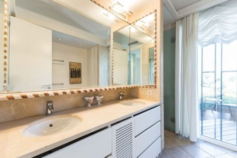 4 bedrooms house for sale in Castelldefels, Barcelona, Catalonia, Spain № 7035 - photo 20
