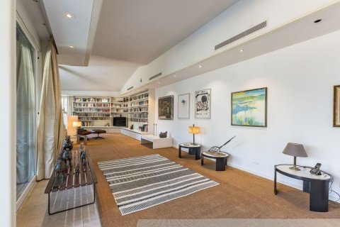 4 bedrooms house for sale in Castelldefels, Barcelona, Catalonia, Spain № 7035 - photo 8