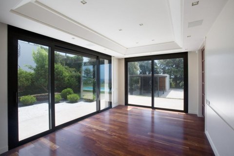 Сasa de 5 dormitorios en venta en Alella, Barcelona, Cataluña, Spain № 7039 - foto 13