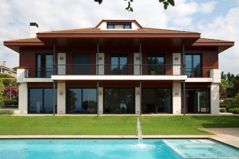 Сasa de 5 dormitorios en venta en Alella, Barcelona, Cataluña, Spain № 7039 - foto 3