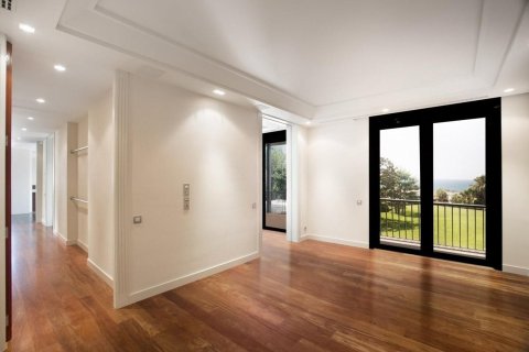 Сasa de 5 dormitorios en venta en Alella, Barcelona, Cataluña, Spain № 7039 - foto 28