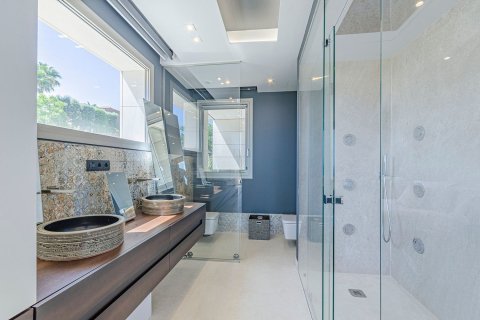 Сasa de 6 dormitorios en venta en Teia, Barcelona, Cataluña, Spain № 7040 - foto 29