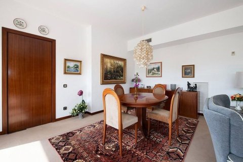 Сasa de 3 dormitorios en venta en Castelldefels, Barcelona, Cataluña, Spain № 7036 - foto 15