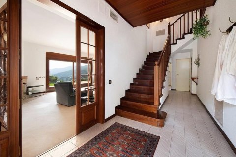 Сasa de 3 dormitorios en venta en Castelldefels, Barcelona, Cataluña, Spain № 7036 - foto 20