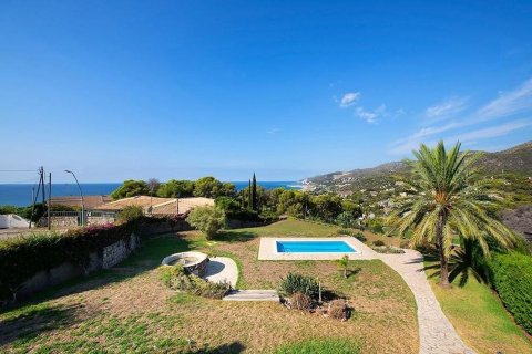 Сasa de 3 dormitorios en venta en Castelldefels, Barcelona, Cataluña, Spain № 7036 - foto 3