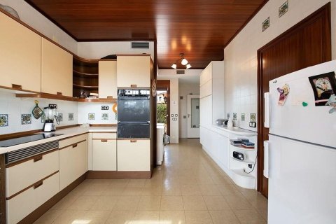 Сasa de 3 dormitorios en venta en Castelldefels, Barcelona, Cataluña, Spain № 7036 - foto 19