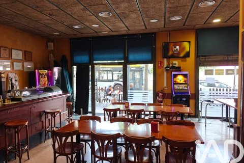 100 sq.m. cafe / restaurant for rent in Badalona, Barcelona, Catalonia, Spain № 8420