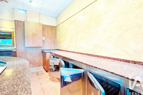 Снять в аренду коммерческую недвижимость в Барселона, Испания 65м², № 8419 - фото 13