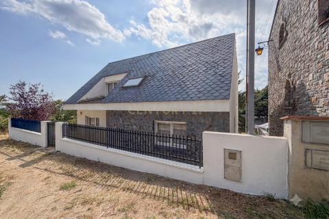 Сasa de 5 dormitorios en venta en Campins, Barcelona, Cataluña, Spain № 8424
