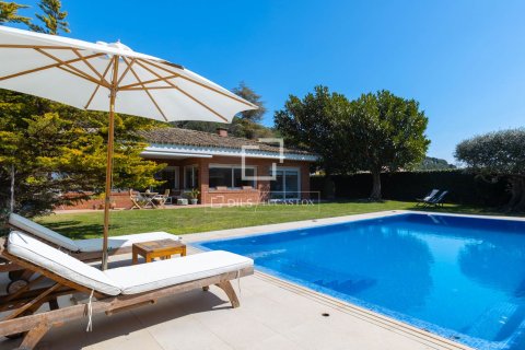 Villa de 4 dormitorios en venta en Sant Vicenc De Montalt, Barcelona, Cataluña, Spain № 6517 - foto 30
