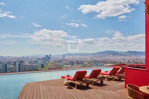Apartamento de 3 dormitorios en venta en Barcelona, Cataluña, Spain № 6514 - foto 24