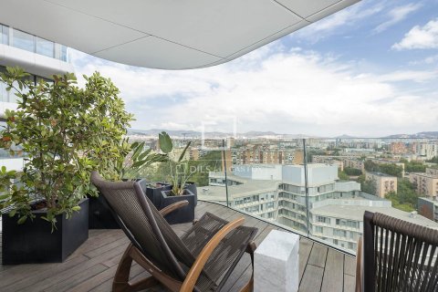Apartamento de 3 dormitorios en venta en Barcelona, Cataluña, Spain № 6516 - foto 26