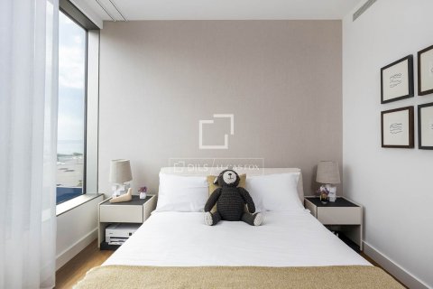 Apartamento de 3 dormitorios en venta en Barcelona, Cataluña, Spain № 6516 - foto 22