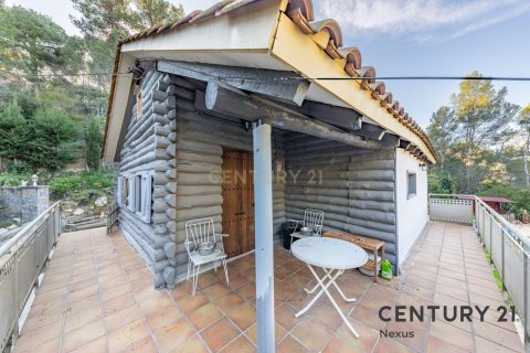 Купить дом в Пьера, Испания с 3 спальни, 239м², № 8945 - фото 2