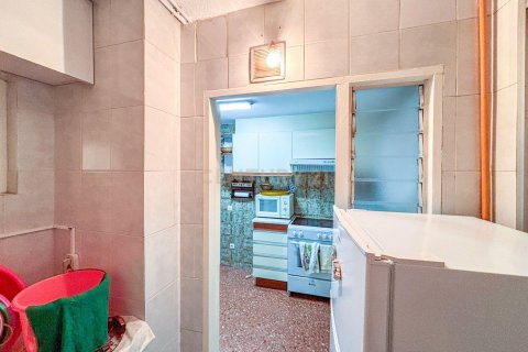 Купить квартиру в Эсплугес-де-Льобрегат, Испания с 3 спальни, 98м², № 8943 - фото 7