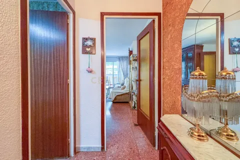 Купить квартиру в Эсплугес-де-Льобрегат, Испания с 3 спальни, 98м², № 8943 - фото 9