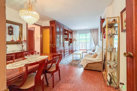 Купить квартиру в Эсплугес-де-Льобрегат, Испания с 3 спальни, 98м², № 8943 - фото 10