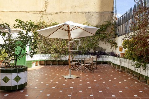 Купить квартиру в Барселона, Испания с 5 спален, 197м², № 8947 - фото 24