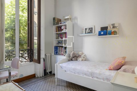 Купить квартиру в Барселона, Испания с 5 спален, 197м², № 8947 - фото 9
