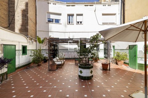 Купить квартиру в Барселона, Испания с 5 спален, 197м², № 8947 - фото 25
