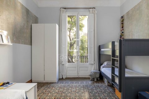 Купить квартиру в Барселона, Испания с 5 спален, 197м², № 8947 - фото 7