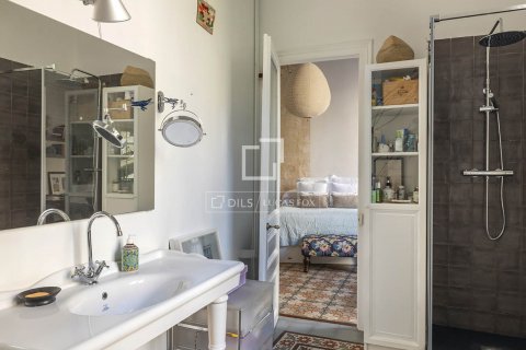 Купить квартиру в Барселона, Испания с 5 спален, 197м², № 8947 - фото 3