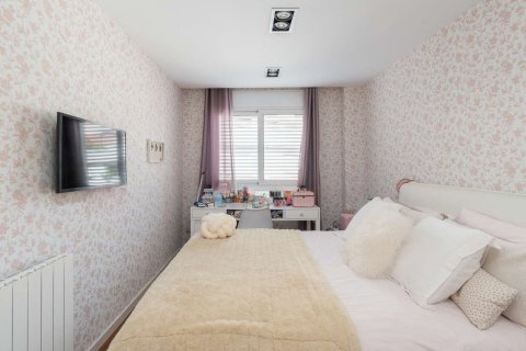 Apartamento de 5 dormitorios en venta en Barcelona, Cataluña, Spain № 4611 - foto 29
