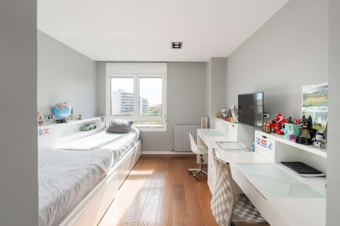 Apartamento de 5 dormitorios en venta en Barcelona, Cataluña, Spain № 4611 - foto 25