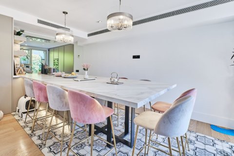 Купить дом в Барселона, Испания с 8 комнат, 633м², № 4609 - фото 16