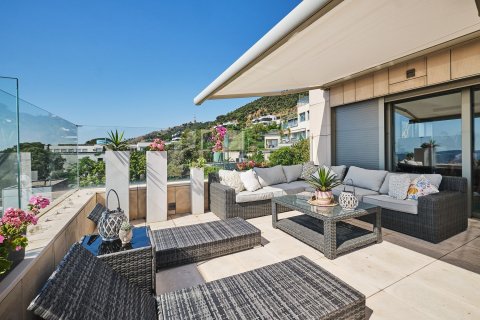 Купить дом в Барселона, Испания с 8 комнат, 633м², № 4609 - фото 3