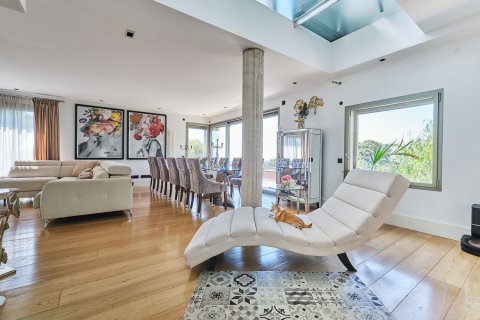 Купить дом в Барселона, Испания с 8 комнат, 633м², № 4609 - фото 9