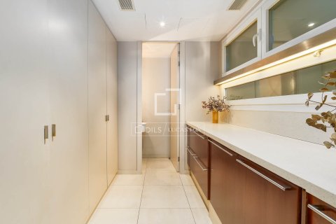 Apartamento de 3 dormitorios en venta en Barcelona, Cataluña, Spain № 4068 - foto 20