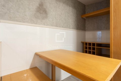 Купить квартиру в Барселона, Испания с 4 спальни, 130м², № 4072 - фото 15